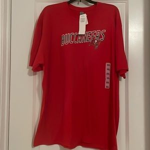 Mens Bucs tee